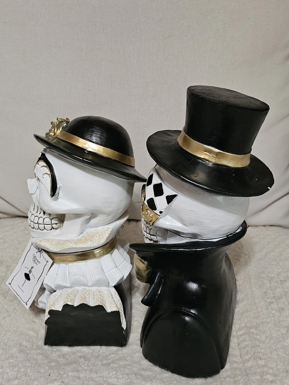 Elegant Black & Gold Skull Couple Party Decor - Day of the Dead Figurines Hallow